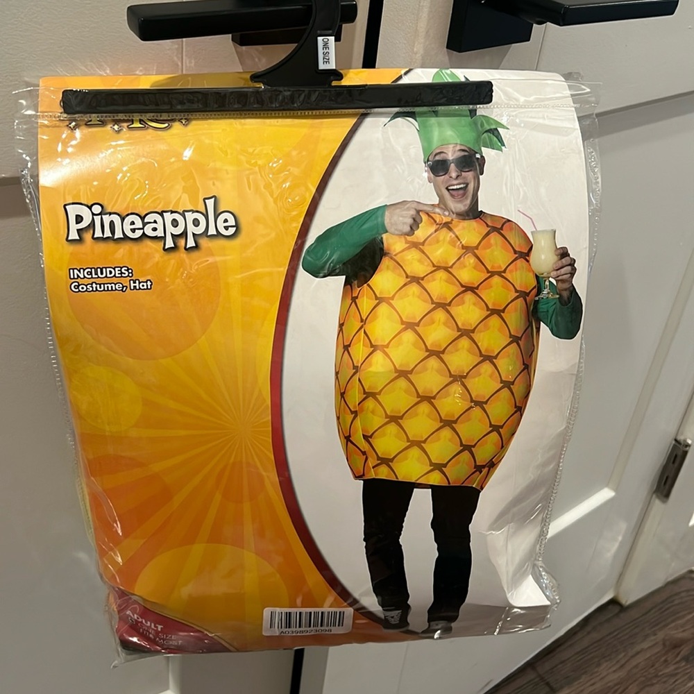 Spirirt Halloween Men’s Pineapple Costume